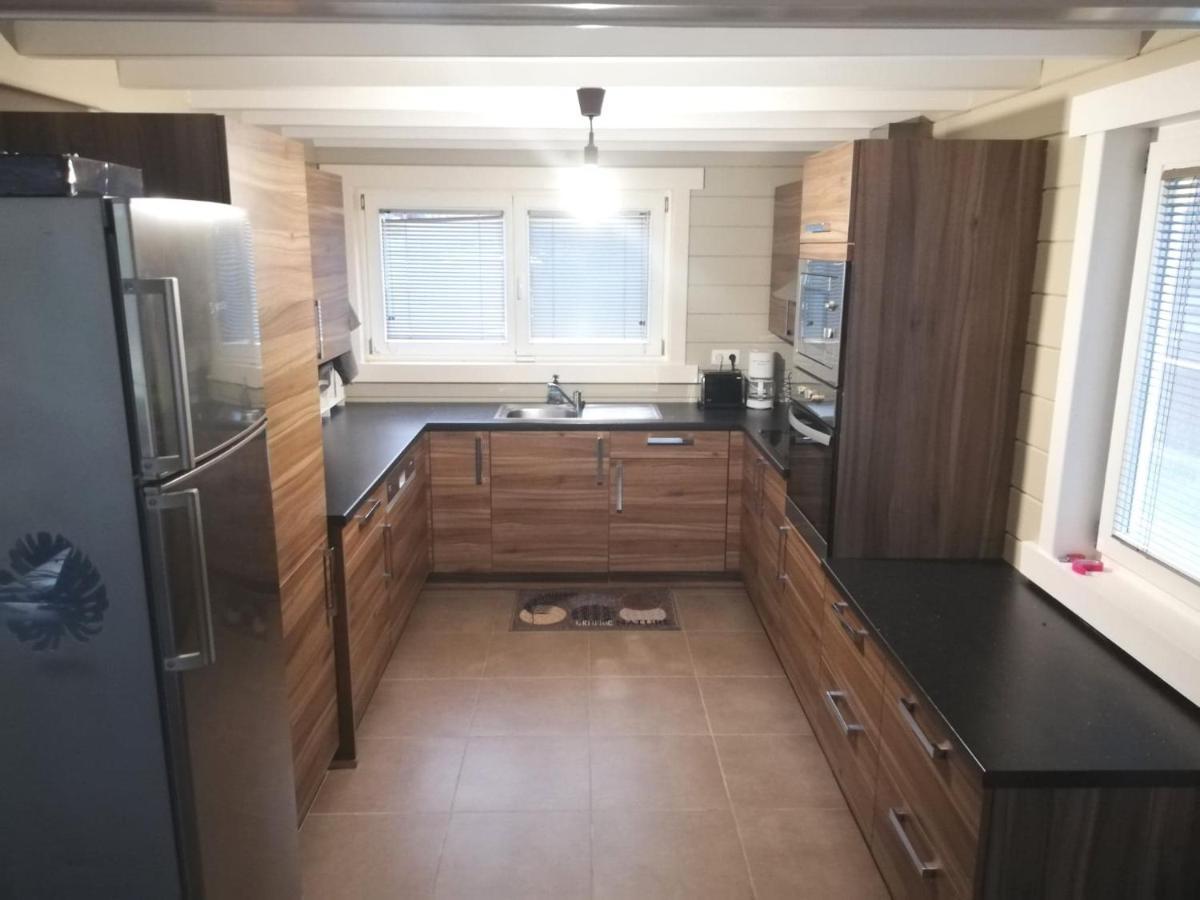 Maison 3 Chambres A 200 M De La Plage Des Lacs De L Eau D Heure Froid-Chapelle Εξωτερικό φωτογραφία